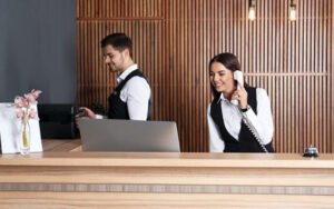 Curso online Profesional de Recepcionista de Hotel y otros Alojamientos